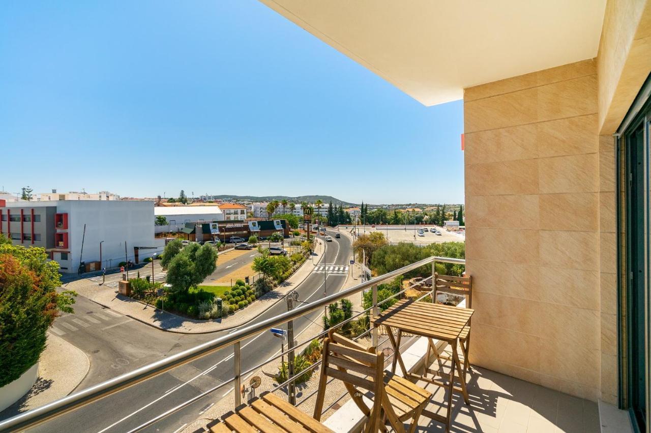 Loule Charming Hotell Exteriör bild